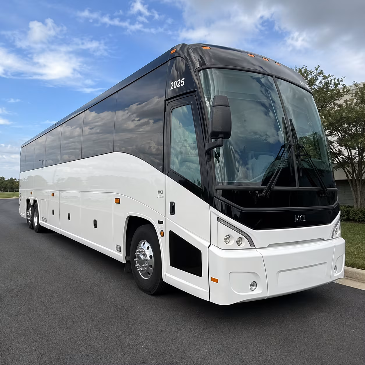 charterbusservicesmontgomery com makes it possible to shuttle convention and conference groups across montgomery